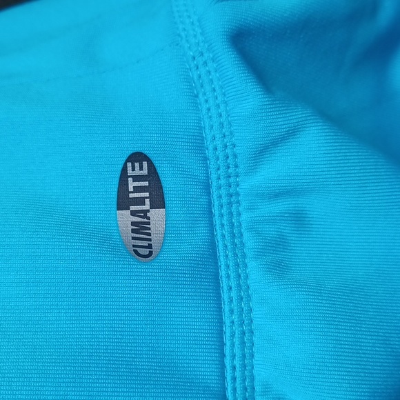 Adidas "Gleam" Tennis/Golf Sport Skirt w/Built In Shorts NEW- Sz. Sm - Picture 5 of 6